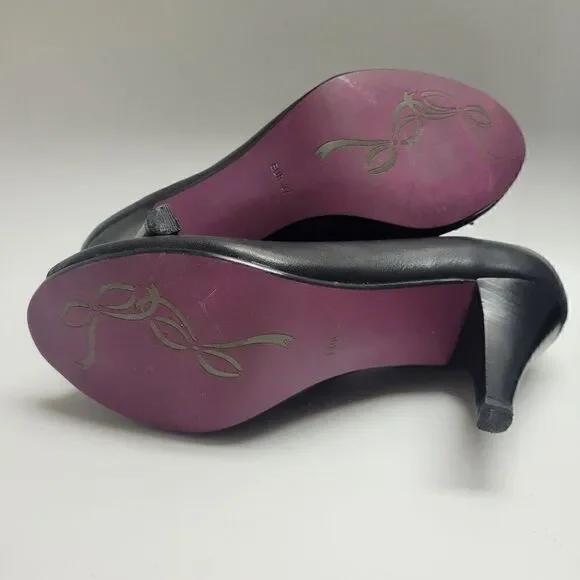 PoeticāLicenseāBeadedĀ SlitāFrontāHeels - Picture 10 of 11